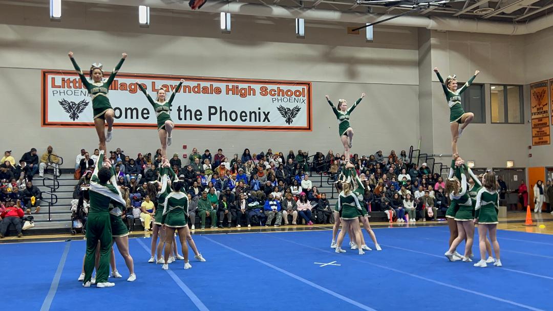 Cheer photo 1